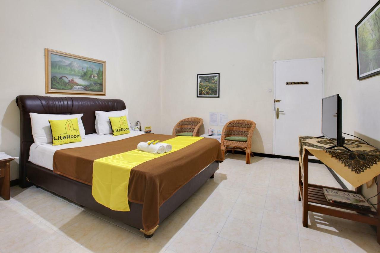 Lite Rooms Bogor Guest House Exterior photo