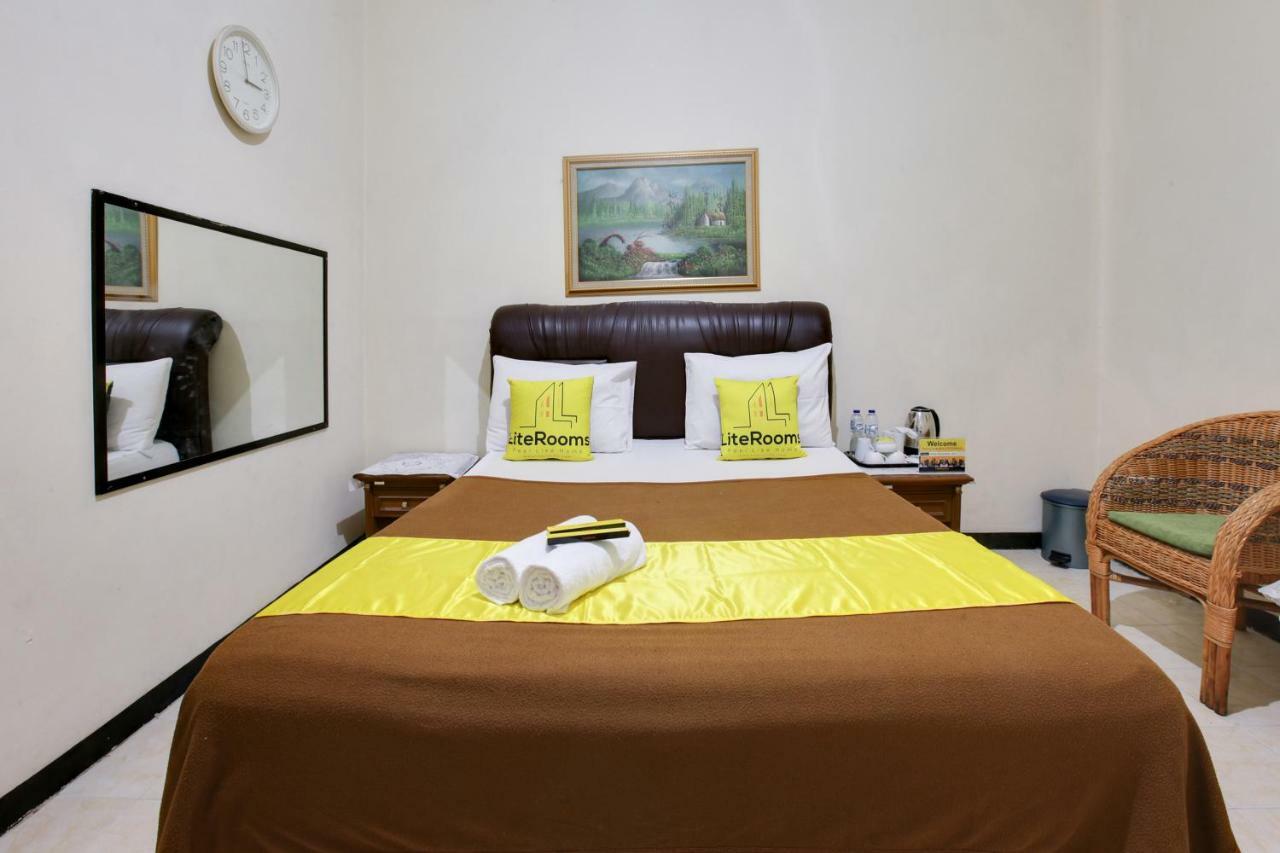 Lite Rooms Bogor Guest House Exterior photo